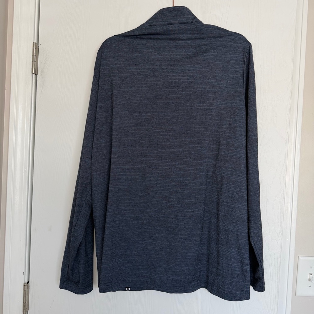 Travis Mathew Blue Gray Lightweight Quarter-Zip Pullover with Chevron Logo - Picture 5 of 7